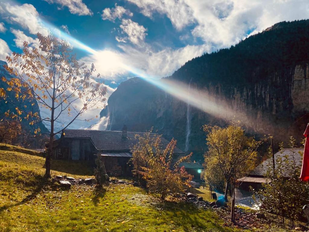 Chalet Baergstaeger Lauterbrunnen Bagian luar foto