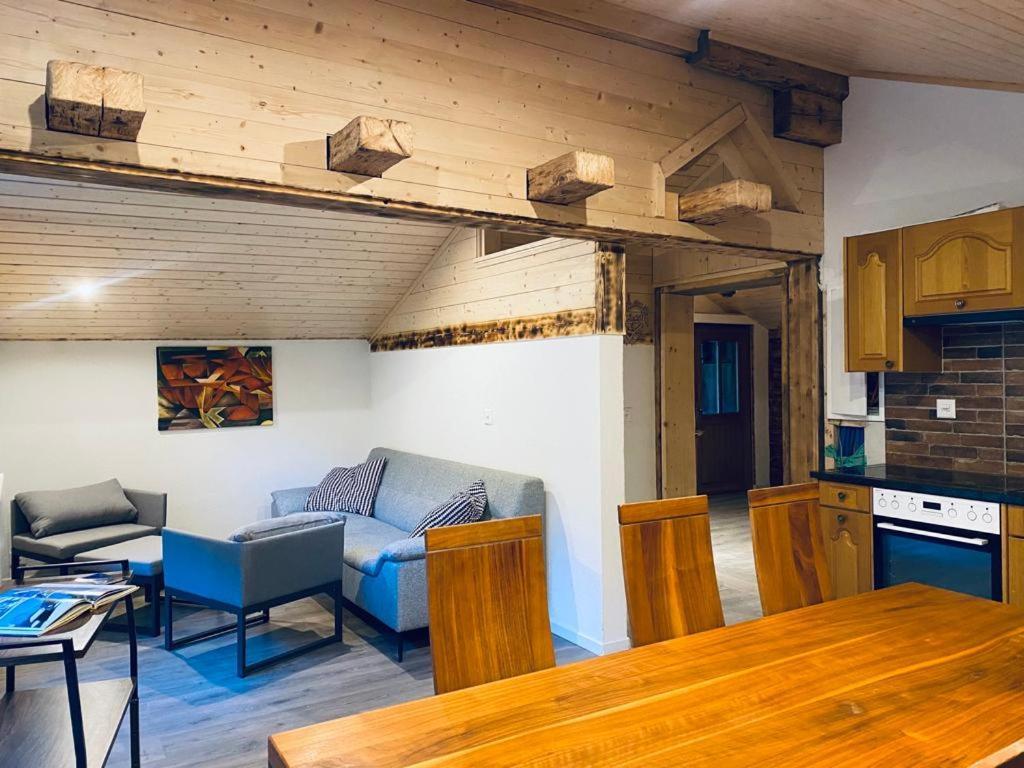 Chalet Baergstaeger Lauterbrunnen Bagian luar foto